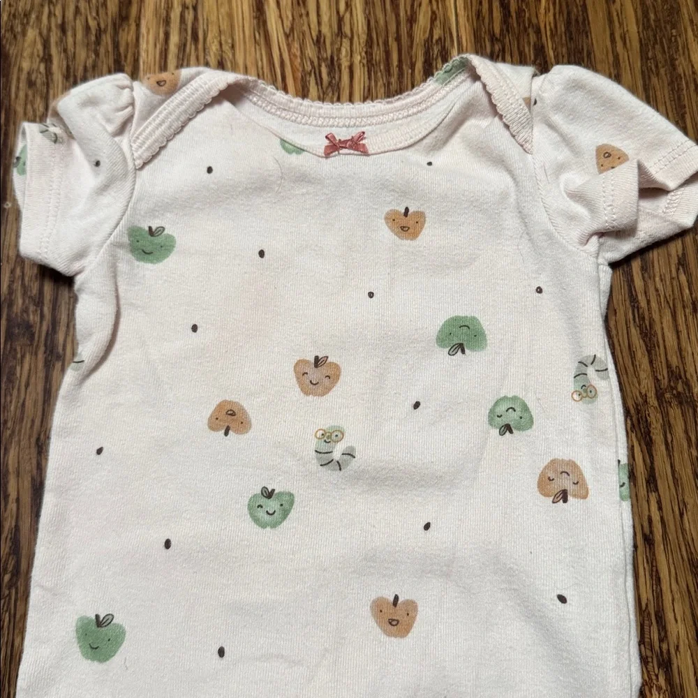 Carter’s blush pink apple worm print baby girl bodysuit size 6M